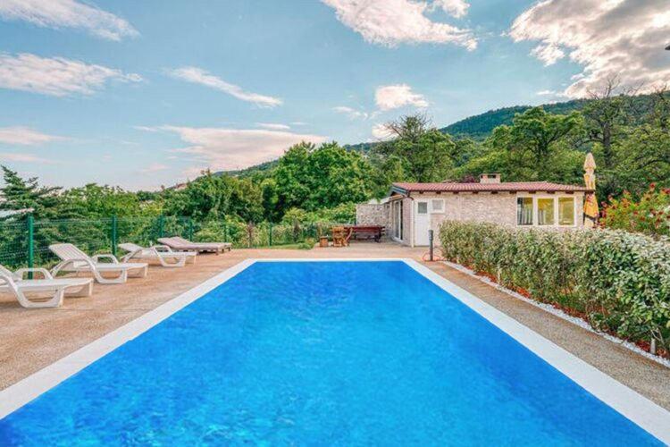 Apartments Nika With Swimming Pool And Beautiful Sea View Dobreć Exteriör bild
