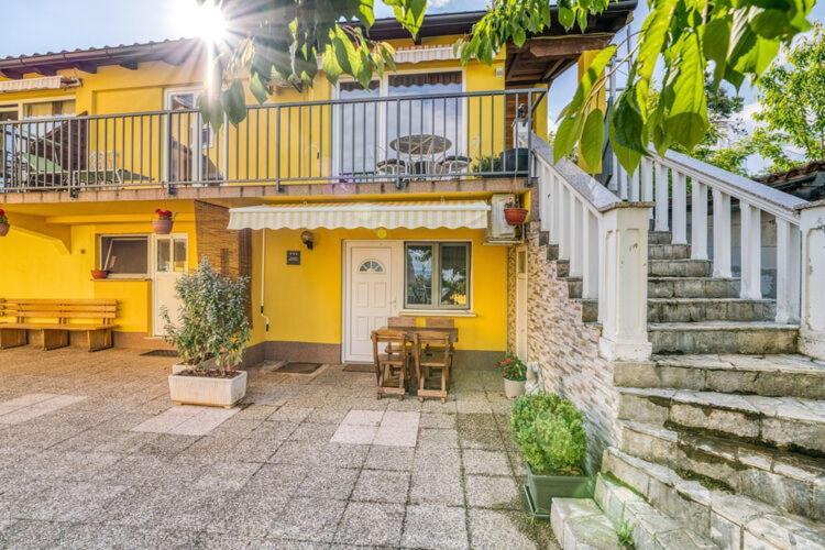 Apartments Nika With Swimming Pool And Beautiful Sea View Dobreć Exteriör bild
