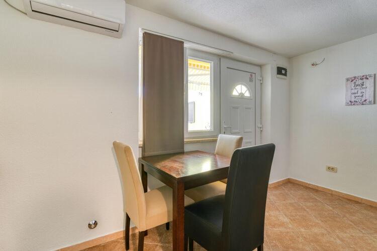 Apartments Nika With Swimming Pool And Beautiful Sea View Dobreć Exteriör bild