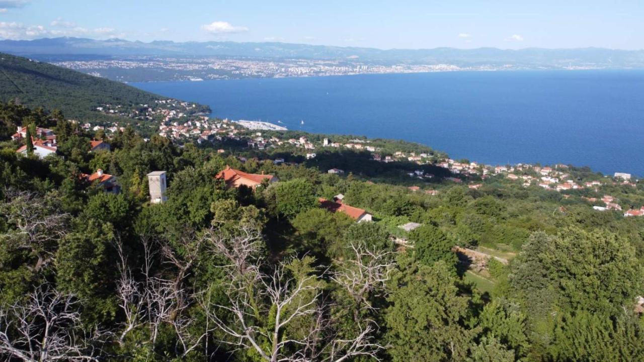 Apartments Nika With Swimming Pool And Beautiful Sea View Dobreć Exteriör bild
